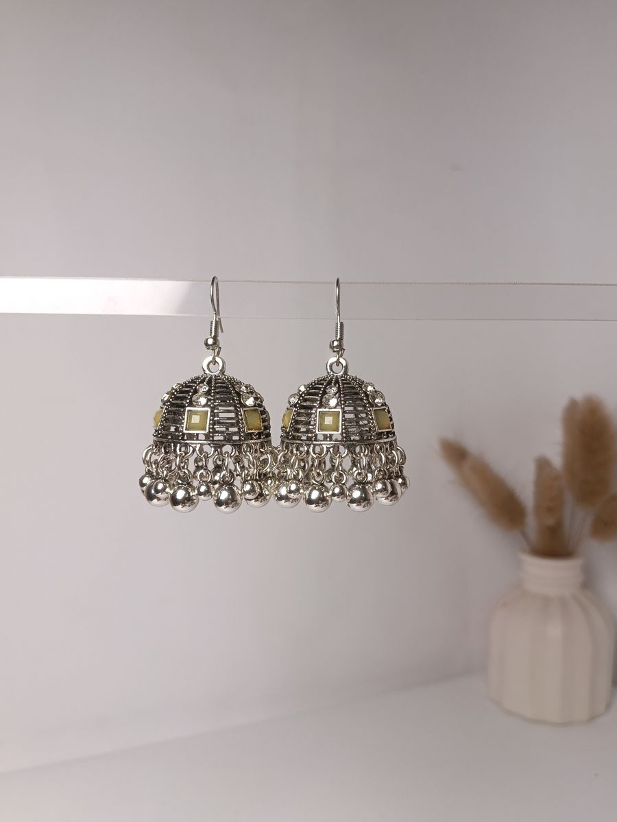 Heer Silver Jhumka