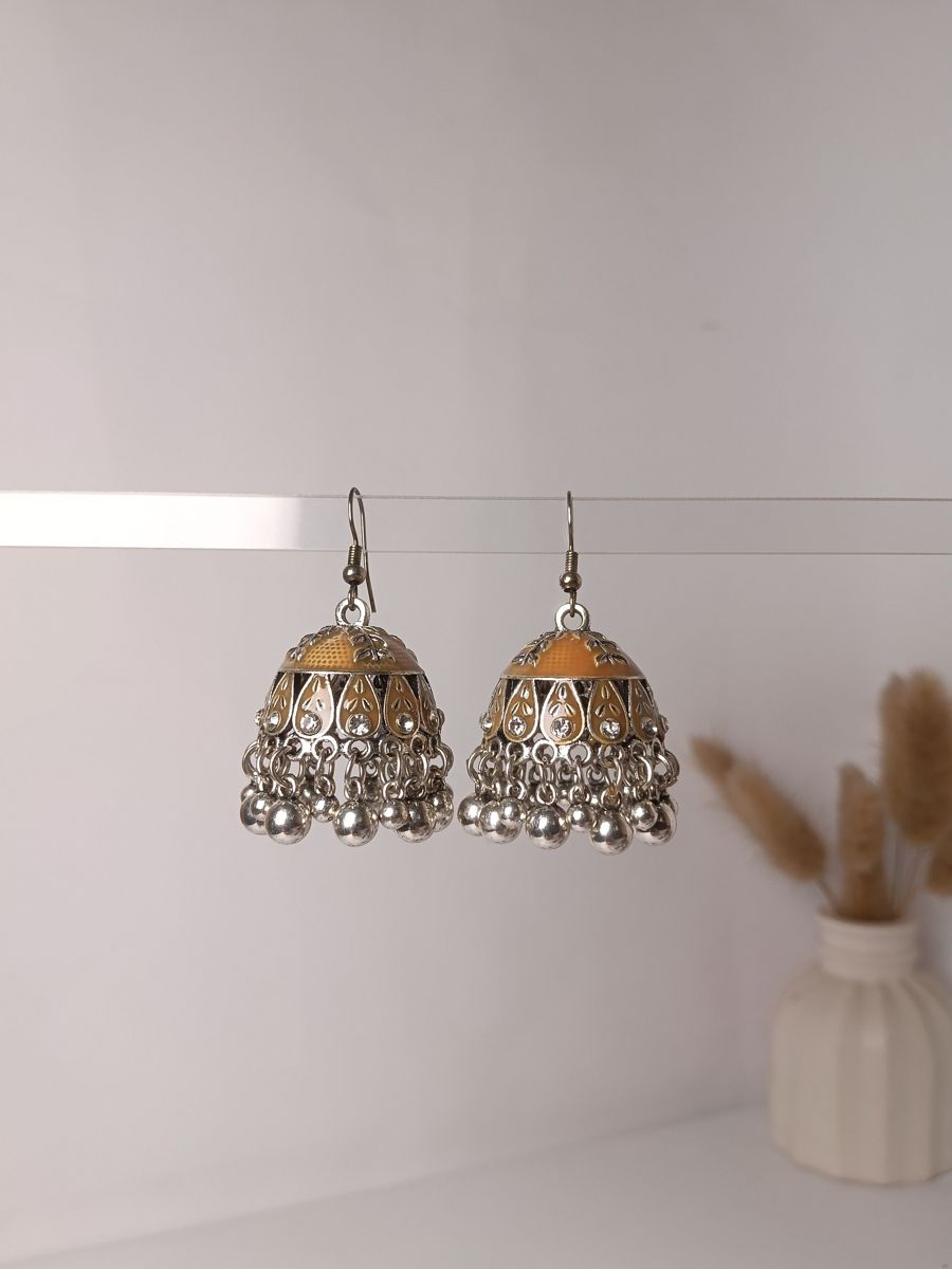Sandal Meena Jhumka