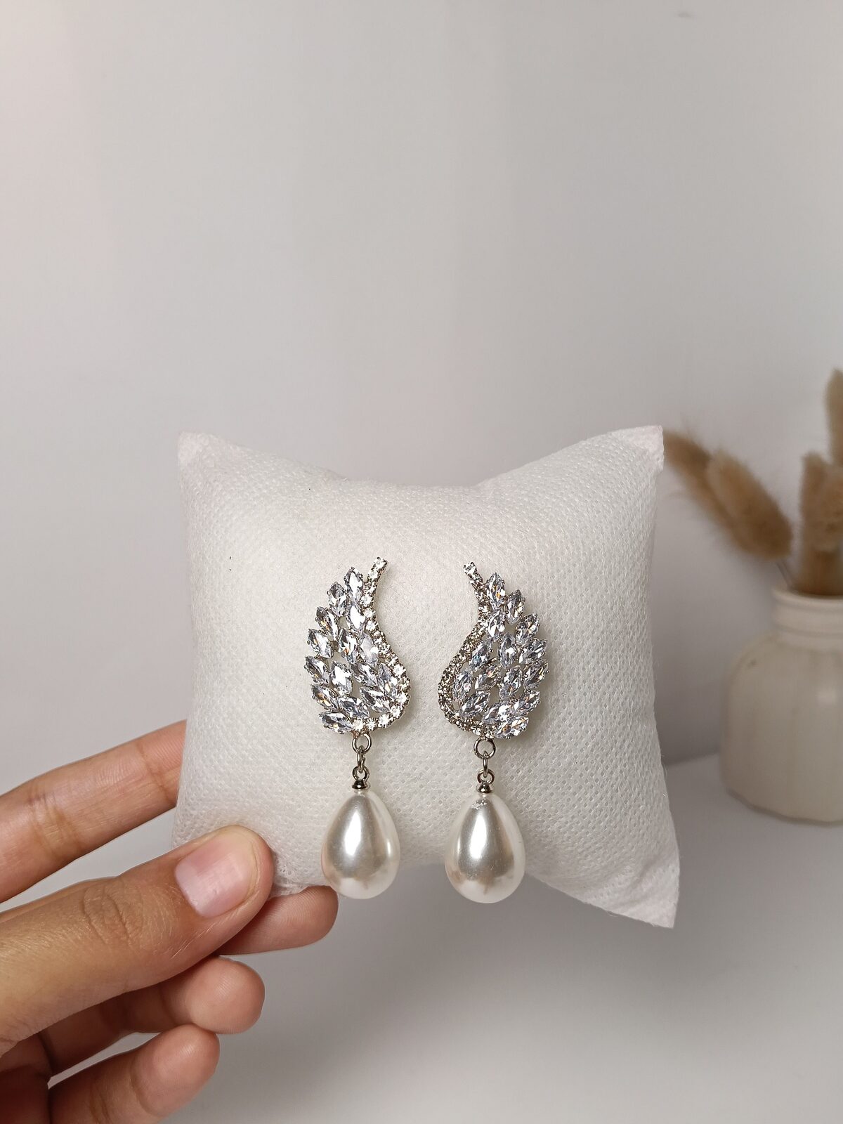 Zirconia Wing Pearl Drops